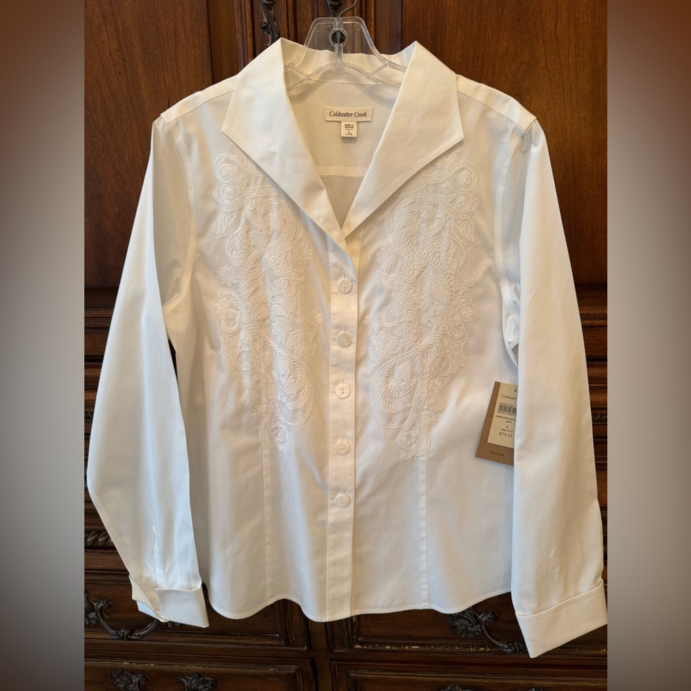 Perfect No Iron Embroidered White Shirt with French Cuffs NWT.  Large